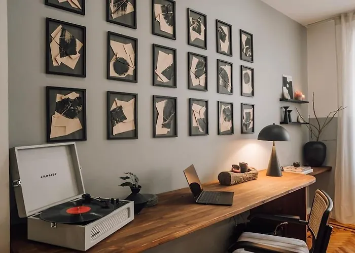 Apartment Soum - 2 Bedrooms In Alvalade *