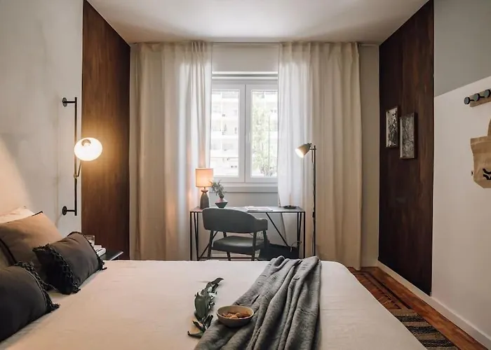 Apartment Soum - 2 Bedrooms In Alvalade