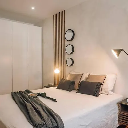 Apartman Soum - 2 Bedrooms In Alvalade